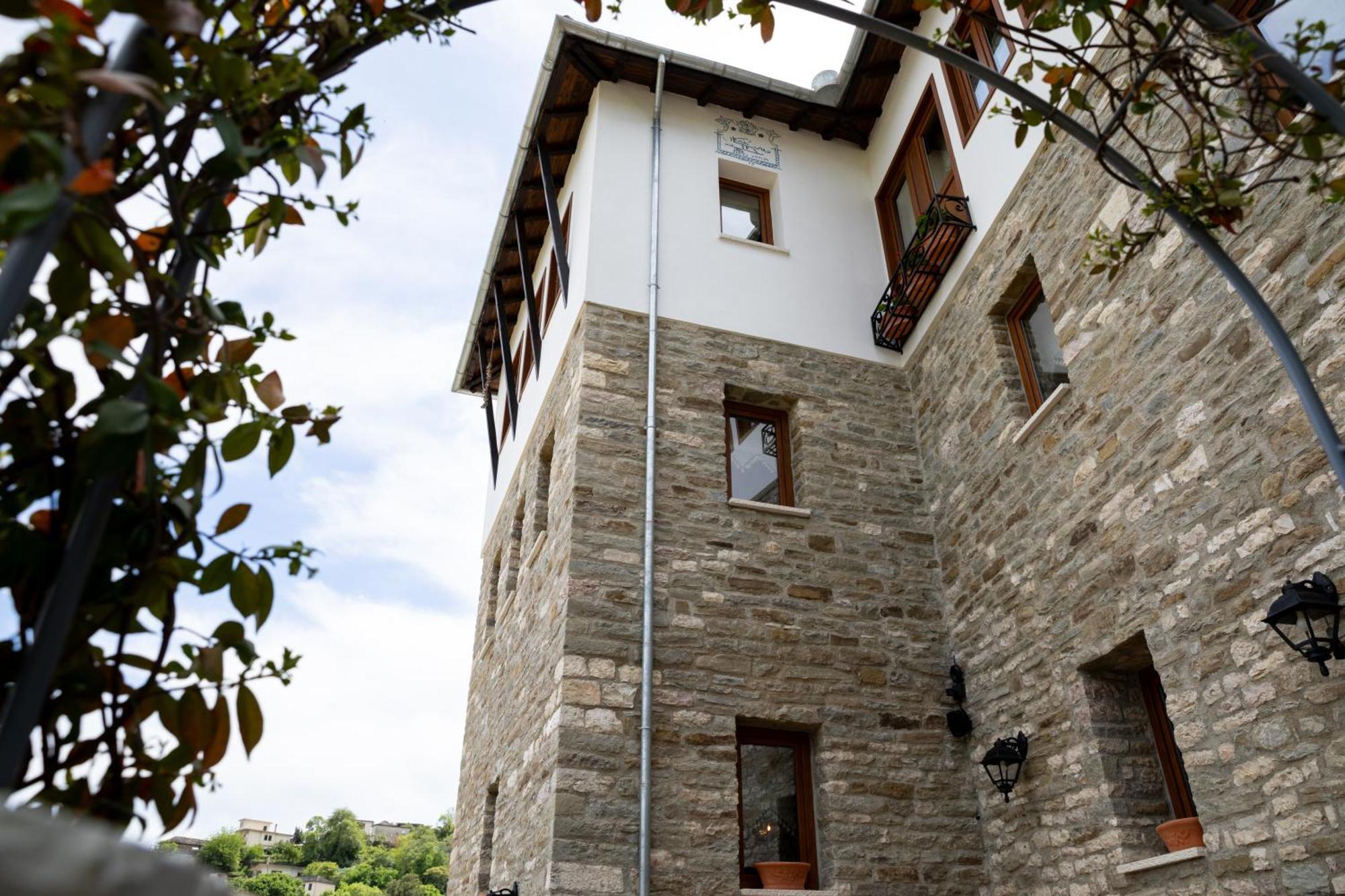 The Stone Sky Hotel Gjirokastër 外观 照片