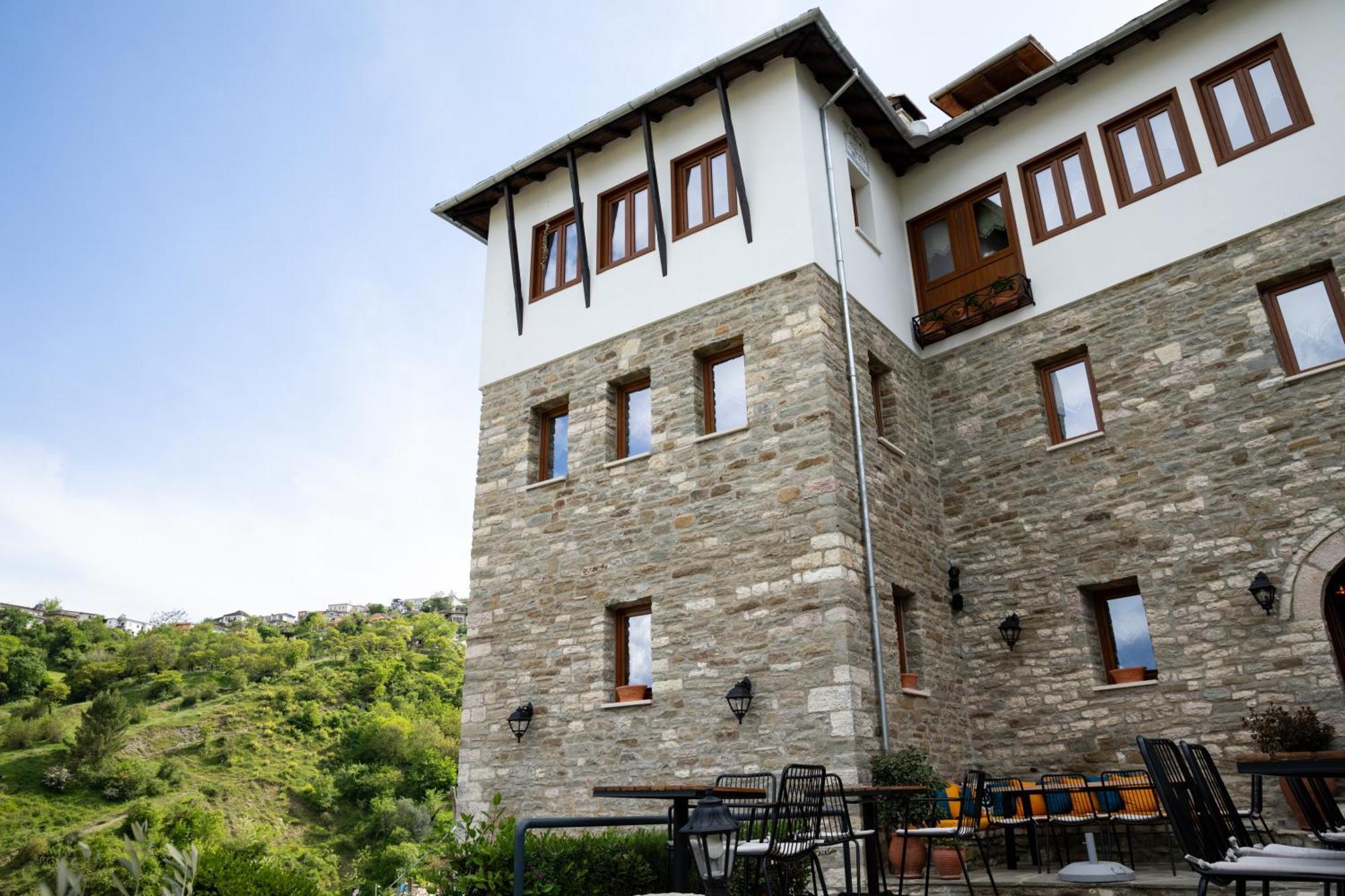 The Stone Sky Hotel Gjirokastër 外观 照片